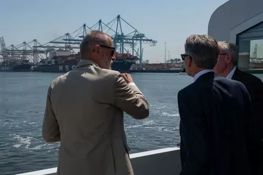 Dick Schoof bij Haven Rotterdam