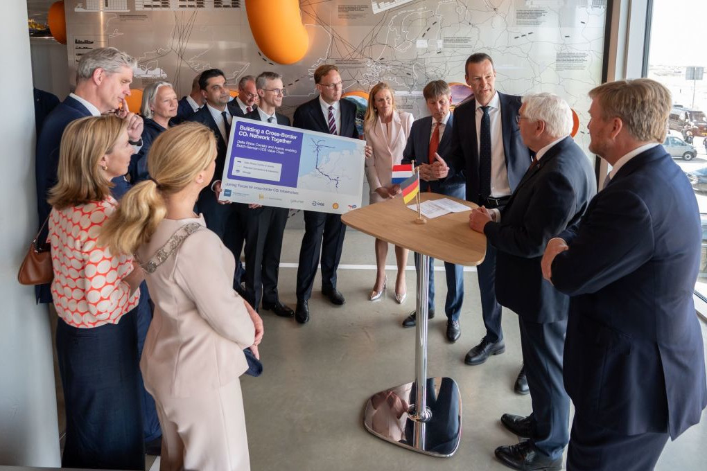 Intentieverklaring in aanwezigheid Koning Willem Alexander