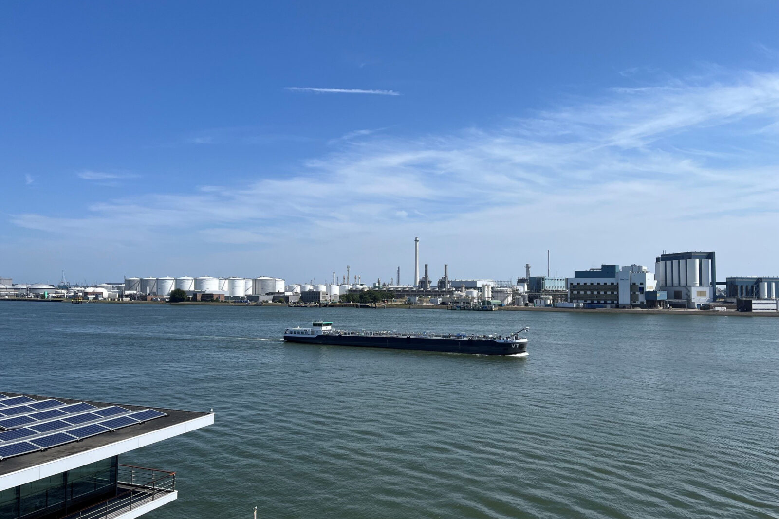 Nieuwe Waterweg bij Vlaardingen